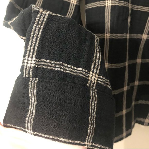 Madewell True Black Windowpane Chelston V-Neck Button Front Top Size XL NWT - Picture 9 of 11